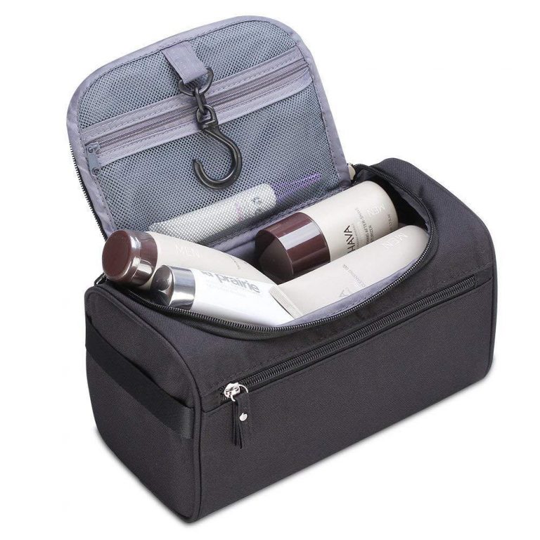 The Best Men's Hanging Travel Toiletry Bags